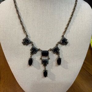 Art Deco Elegant Black Necklace